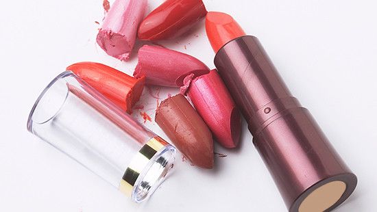 Lipstick_550x310 (002).jpg